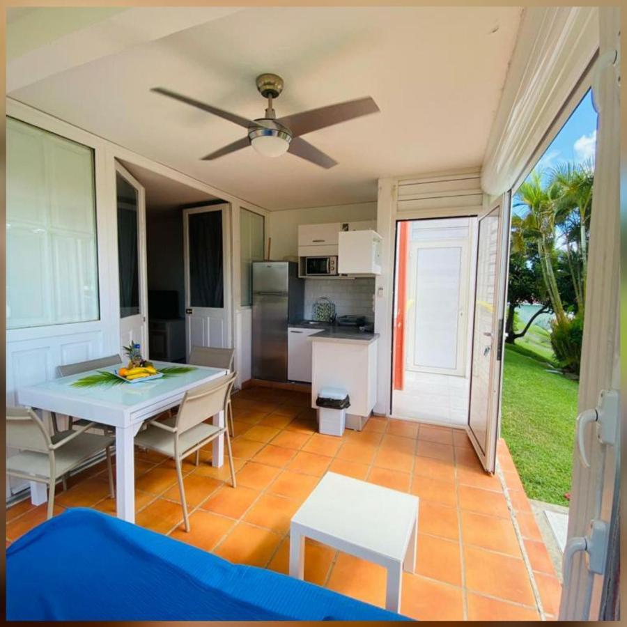Appartement rez-de-chaussée de villa à 1 minute de la plage Saint-Francois  Exterior foto